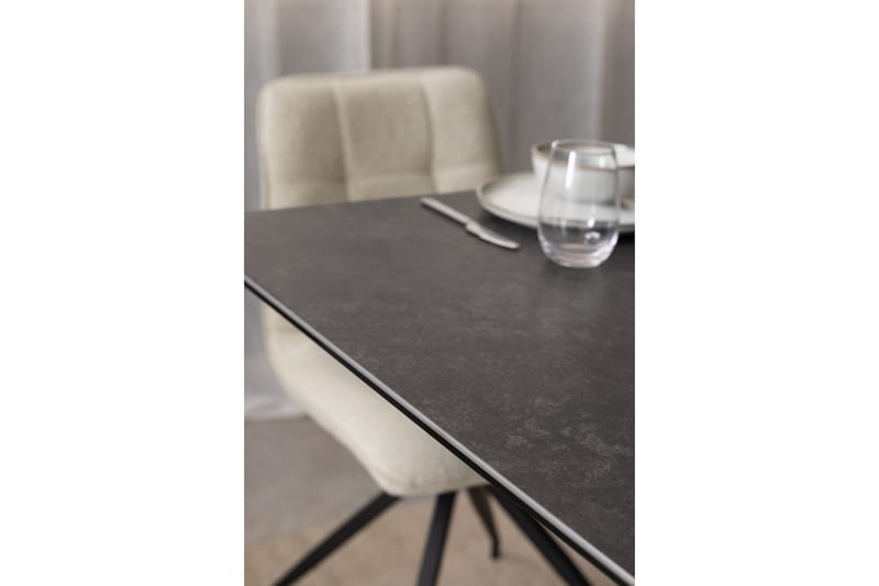 Salupa Matbord 210x90 cm - Svart - Möbler - Bord & matgrupp - Matbord & köksbord
