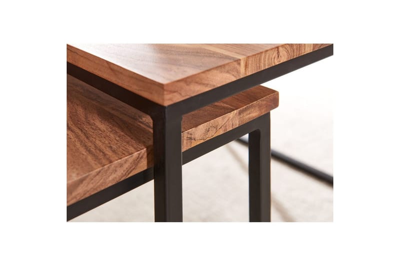 Satsbord Wohnling Set med 2 i massivt trä fyrkantiga metallben modern - Möbler - Bord & matgrupp - Soffbord