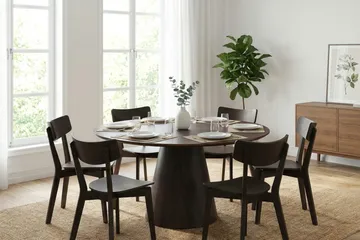 Siena Matgrupp 130 cm runt i Rökt Ek med 6 Amelia Matstolar - Rökt Ek - Möbler - Bord & matgrupp - Matgrupp
