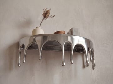 Arvik Vägghylla 60 cm i aluminium med droppdesign - silver - Möbler - Bord & matgrupp - Soffbord - Soffbord med förvaring