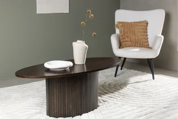 Bianca 120 cm Ovalt Soffbord i Trä med Räfflad Pelarfot - Brun - Möbler - Bord & matgrupp - Soffbord