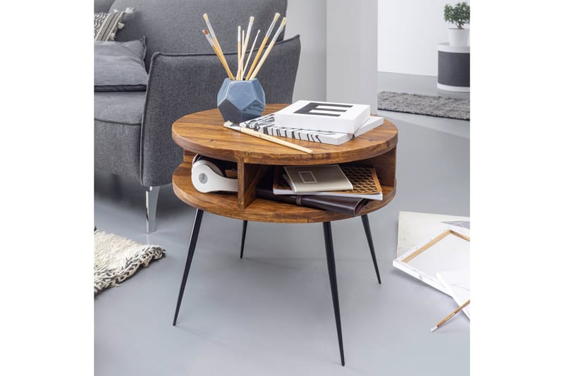 Irias Soffbord 60 cm med Förvaring Hylla Runt - Massivt Trä/Svart - Möbler - Bord & matgrupp - Soffbord