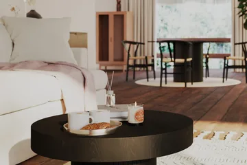 Kopparbo Soffbord 75 cm Runt Svart - Svartlaserad ek - Möbler - Bord & matgrupp - Soffbord