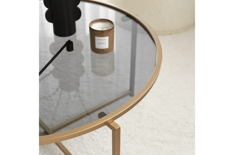 Rowman Soffbord 83 cm Runt - Guld/Rökfärgat Glas - Möbler - Bord & matgrupp - Soffbord