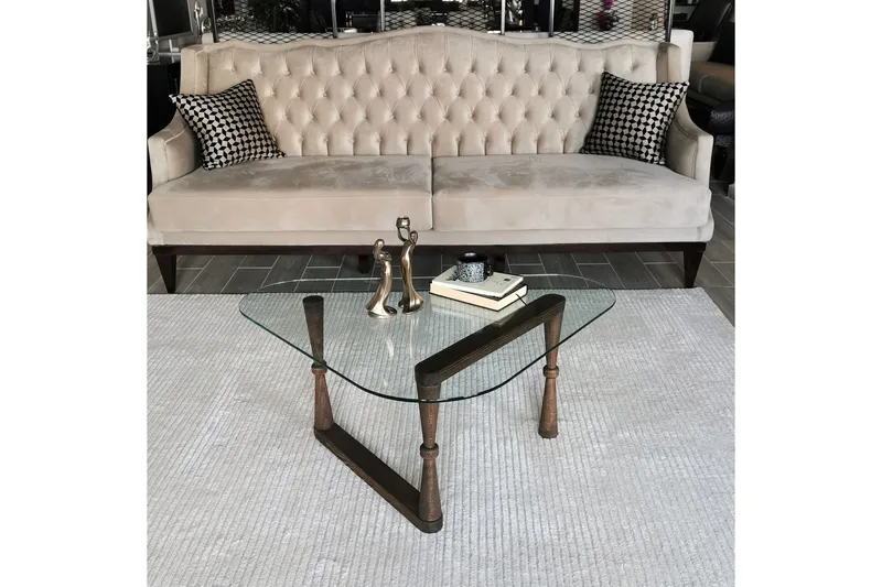 Sabani Soffbord 96 cm Trekantig - Valnötsbrun - Möbler - Bord & matgrupp - Soffbord