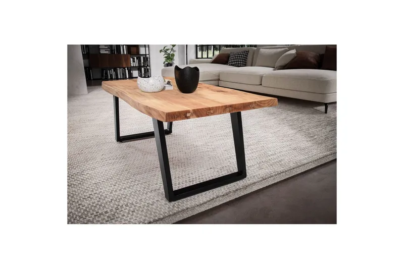 Soffbord Wohnling 120 cm massivt trä träd kant rektangulärt lantligt hus Svart, vinklade löpare - Svart, vinklade löpare - Möbler - Bord & matgrupp - Soffbord