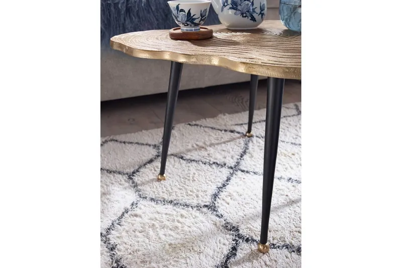 Soffbord Wohnling Träskiva Stil Metall Modern med Metallben - Möbler - Bord & matgrupp - Soffbord