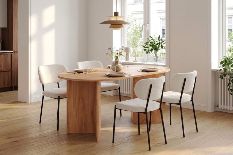 Vera Matgrupp rektangulärt 180 cm med 4 Gemmiano Matstolar - Ek - Möbler - Bord & matgrupp - Matgrupp