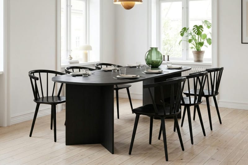 Vera Matgrupp rektangulärt 220 cm Svart med 6 Tyrö Matstolar - Svart - Möbler - Bord & matgrupp - Matgrupp