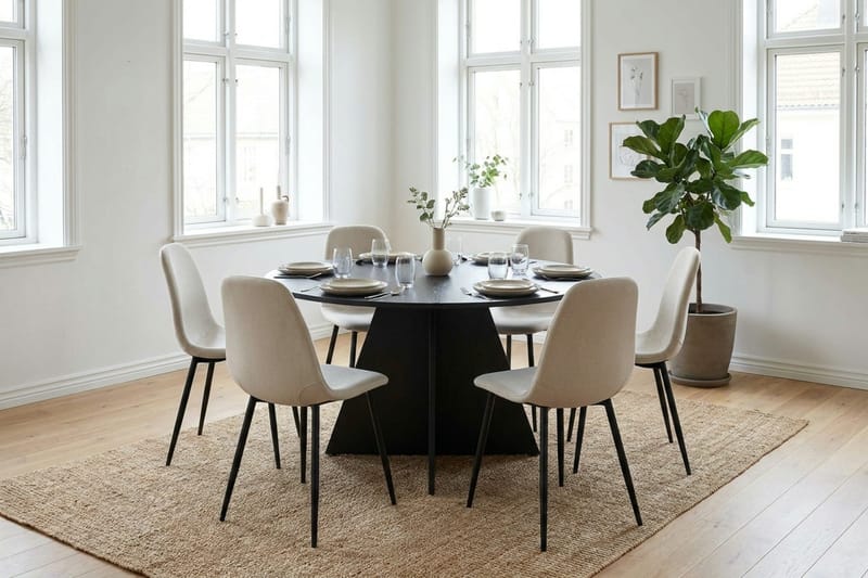 Vera Matgrupp runt 130 cm Svart med 6 Nibe Matstolar - Svart - Möbler - Bord & matgrupp - Matgrupp