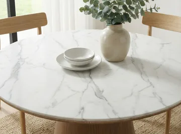 Zelnor Runt matbord 120 cm med sintrad stenskiva i marmorlook - vit marmoreffekt valnötseffekt - Möbler - Bord & matgrupp - Marmorbord