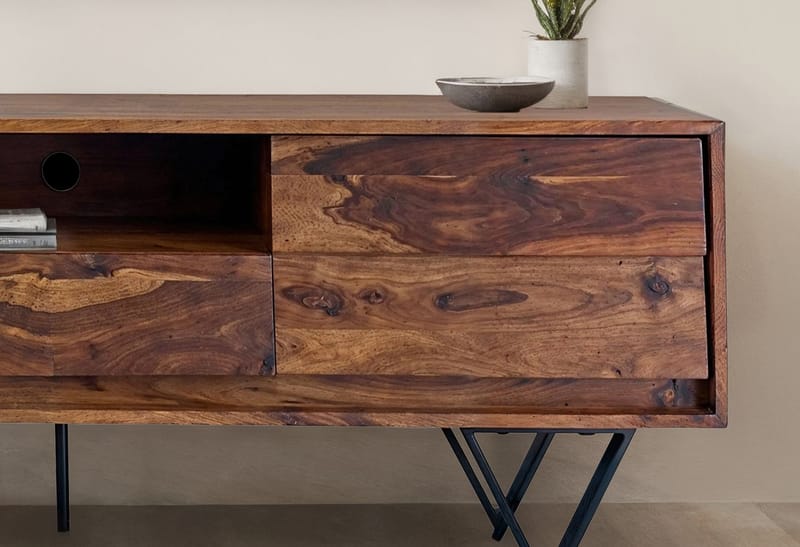 Belano TV-bänk 160 cm Industriell stil - Varmbrun med svarta ben - Möbler - TV- & Mediamöbler - TV bänk & mediabänk