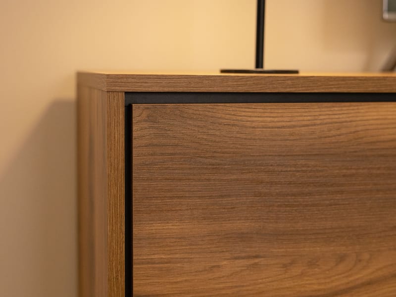 Lorvenn Tv-bänk 190 cm - Brun/Svart - Möbler - TV- & Mediamöbler - TV bänk & mediabänk