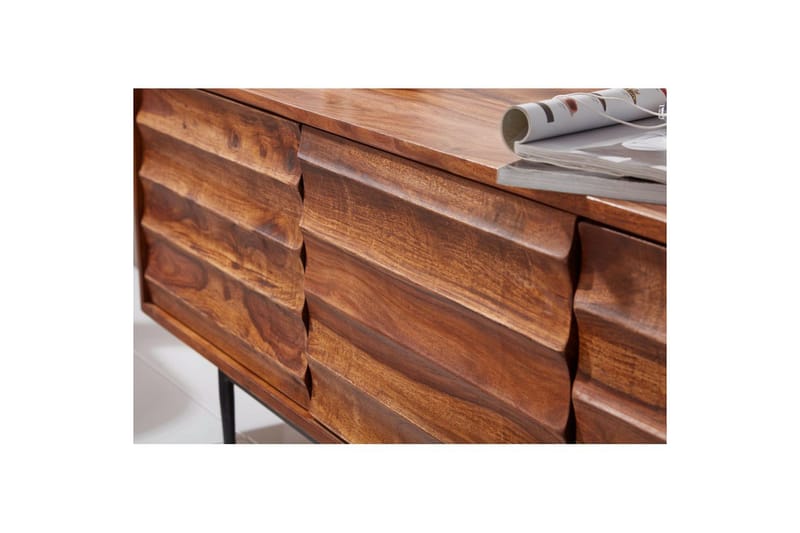 Lowboard Wohnling Massivt trä med förvaring, 3 dörrar, lantlig stil - Möbler - TV- & Mediamöbler - TV-skåp