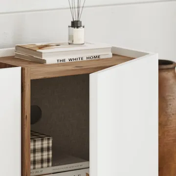 Sylvenn TV-bänk 180 cm - Vitt och Atlantic Pine - Möbler - TV- & Mediamöbler - Mediastativ & väggfäste - Tv-stativ & Tv-väggfäste