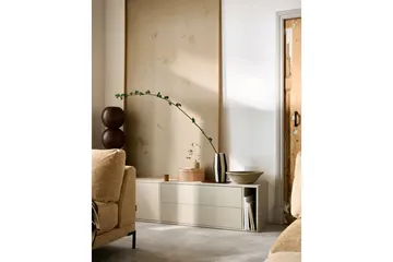 Settle Vägghängd TV-bänk 200 cm med Förvaring i Furu - Sandbeige - Möbler - TV- & Mediamöbler - TV bänk & mediabänk