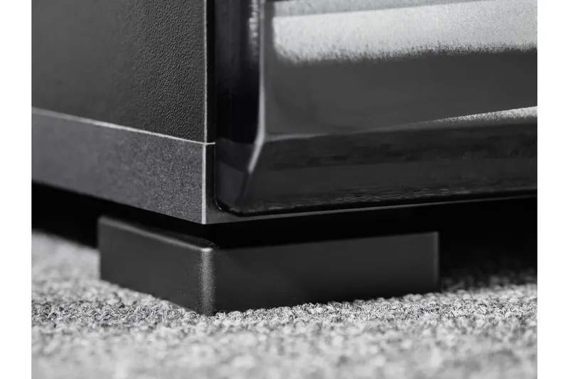 Apryl Modern TV Mediamöbel med Vitrinskåp och LED-belysning - Svart / Trä / Glas - Möbler - TV- & Mediamöbler - TV-möbelset