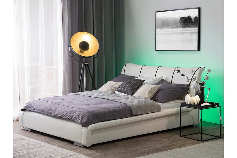 Dubbelsäng Quantavius med LED 180x200 Läder - Vit - Sängram & sängstomme