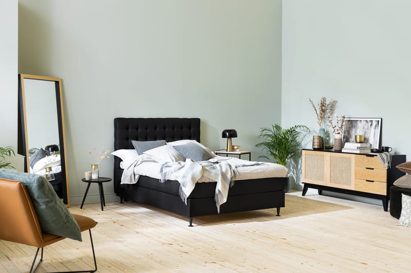 Ella Sängpaket 120x200 cm Rutig Gavel - Svart - Möbler - Säng - Enkelsäng