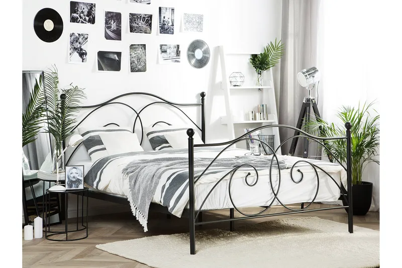 Eppy Sängram 140x200 cm - Svart - Möbler - Säng - Sängram & sängstomme