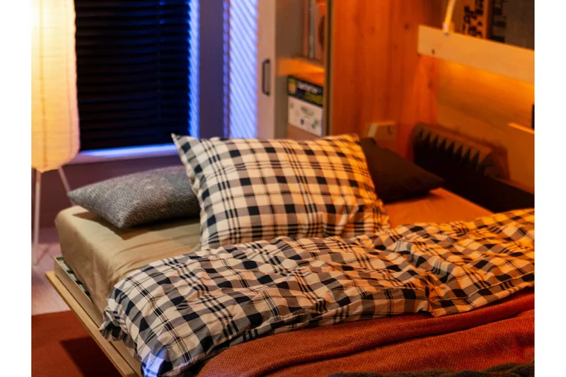 Grianan Sängskåp 120x200 cm Grey - Möbler - Säng - Gästsäng & extrasäng - Sängskåp