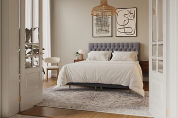 Hilton lyx Komplett Sängpaket 180x200 cm Kontinentalsäng med knappad sänggavel i sammet - Grå - Möbler - Säng - Kontinentalsäng