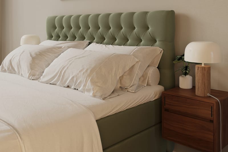 Hilton Lyx Komplett Sängpaket 180x200 cm Kontinentalsäng med knappad sänggavel i sammet - Olivgrön - Möbler - Säng - Kontinentalsäng