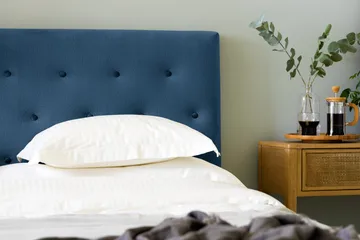 Ella Sängpaket 160x200 cm Knapp Gavel - Mörkblå/Sammet - Möbler - Säng - Kontinentalsäng