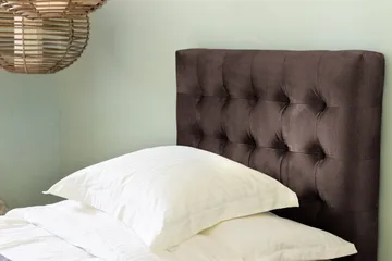 Ella Sängpaket 90x200 cm Rutig Gavel - Brun/Sammet - Möbler - Säng - Enkelsäng