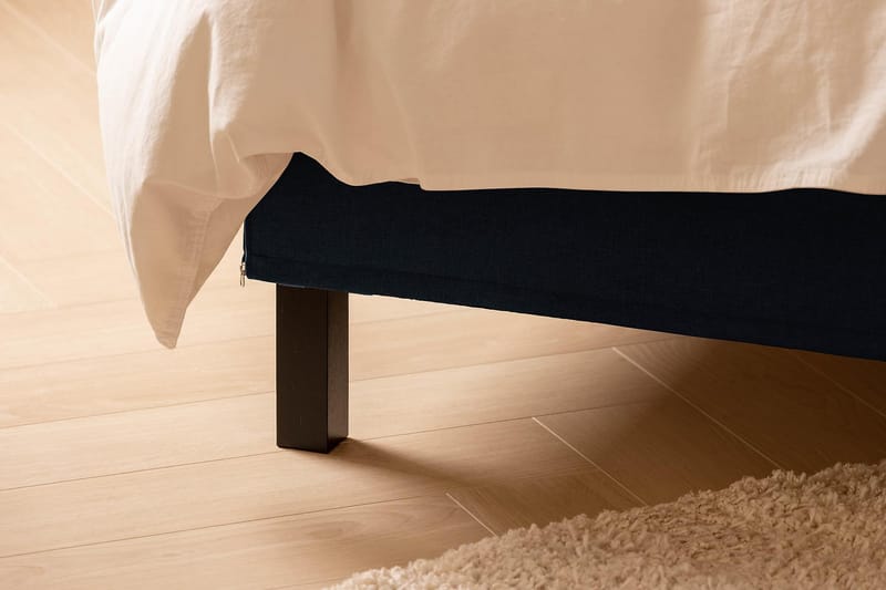 Sängpaket Nayaka 150x200 Memorymadrass - Djuphäftad gavel Blå - Kontinentalsäng - Komplett sängpaket
