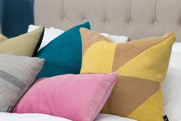 Bed Deluxe Komplett Sängpaket180x200 cm - Beige - Möbler - Säng - Kontinentalsäng