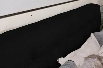 Cloud Komplett Sängpaket 140x200 - Med Sidor Svart/Vit - Möbler - Säng - Kontinentalsäng