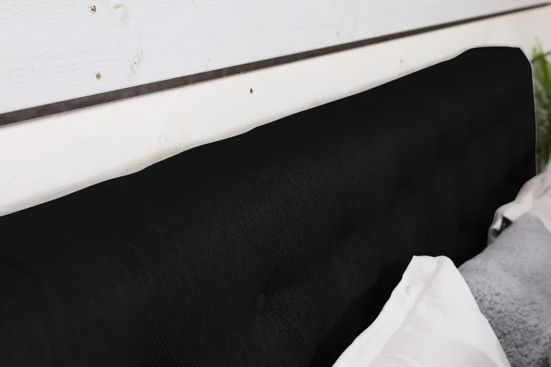 Cloud Kontinentalsäng 180x200 - Svart - Möbler - Säng - Kontinentalsäng