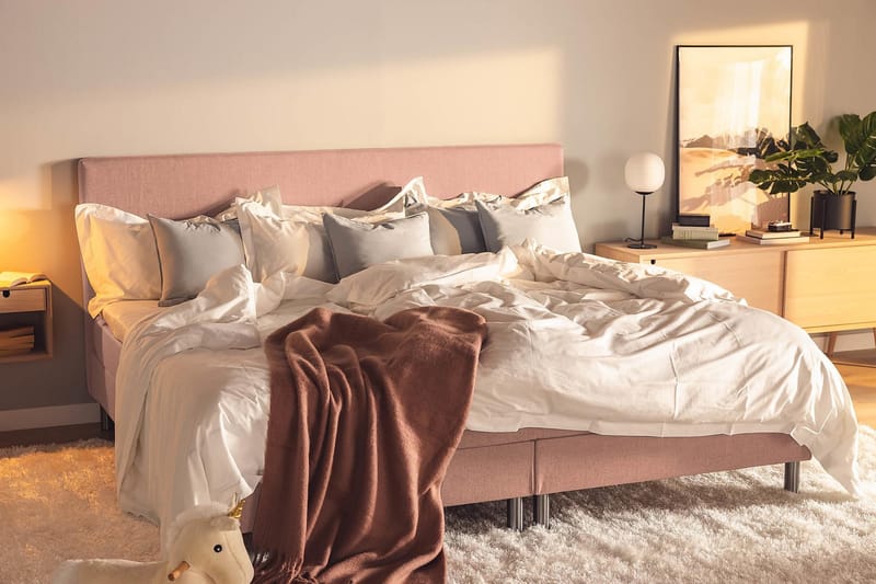 Familjesäng Sängpaket Rebeca 240x210 cm - (+Fler val) Rosa - Möbler - Säng - Kontinentalsäng