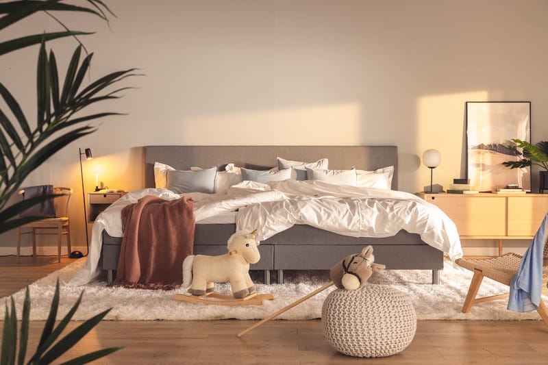 Familjesäng Sängpaket Rebeca 280x210 cm - (+Fler val) Ljusgrå - Möbler - Säng - Kontinentalsäng