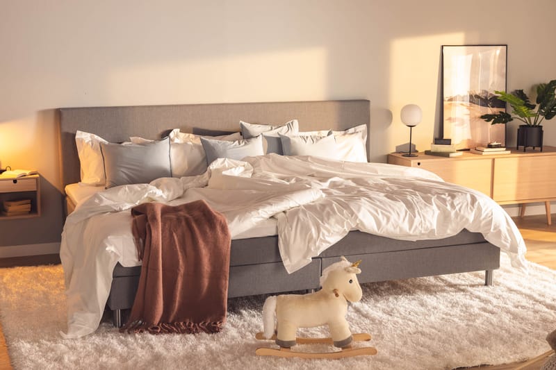 Familjesäng Sängpaket Rebeca 280x210 cm - (+Fler val) Ljusgrå - Möbler - Säng - Kontinentalsäng