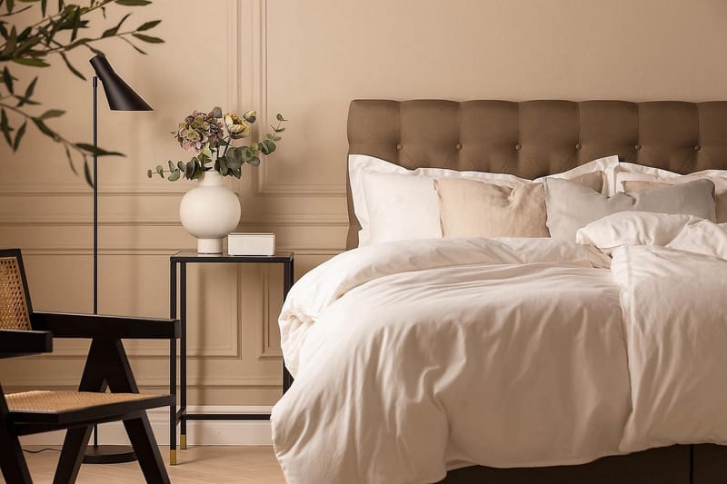 Kontinentalsäng Nayaka 150x200 Skummadrass - Brun - Möbler - Säng - Kontinentalsäng