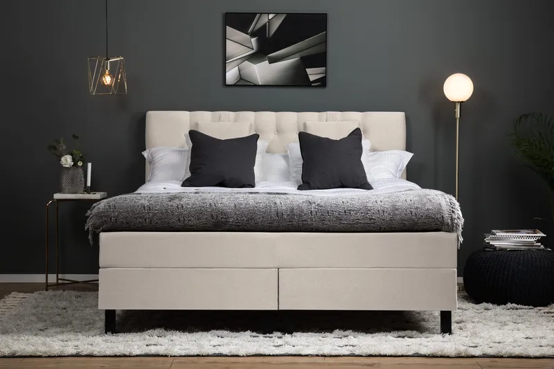 Lucky Komplett Sängpaket 180x200 Polyeter Diamant Sänggavel - Nackkudde Liten Beige - Möbler - Säng - Kontinentalsäng