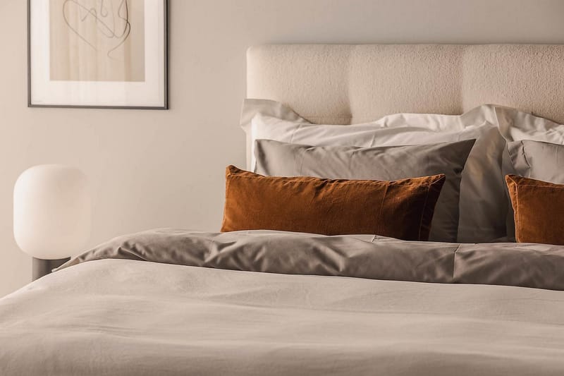 Oslo Lyx Lyx Komplett Sängpaket Kontinentalsäng 180x200 cm med sänggavel - Ljusbeige - Möbler - Säng - Kontinentalsäng