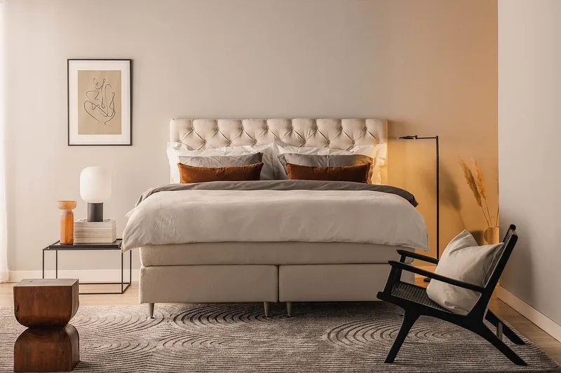 Oslo Lyx Sängpaket Boucle 180x200 Djuphäftad gavel - Ljusbeige - Möbler - Säng - Kontinentalsäng