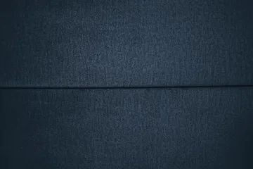 Royal Velvet Komplett Sängpaket 180x200 cm - Mörkblå med Höga Silverben - Möbler - Säng - Kontinentalsäng