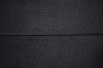 Royal Velvet Komplett Sängpaket 210x210 cm - Svart med Höga Guldben - Möbler - Säng - Kontinentalsäng
