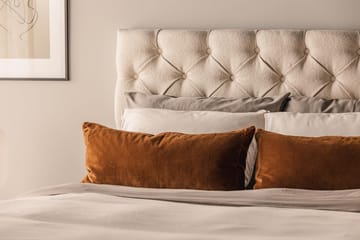 Sängpaket Kakichi Boucle 140x200 Djuphäftad gavel - Ljusbeige - Möbler - Säng - Kontinentalsäng