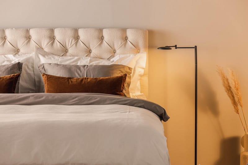 Sängpaket Kakichi Boucle 180x200 Djuphäftad gavel - Ljusbeige - Möbler - Säng - Kontinentalsäng