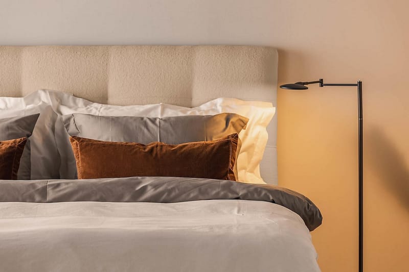 Sängpaket Kakichi Boucle 180x200 Knappad gavel - Beige - Möbler - Säng - Kontinentalsäng