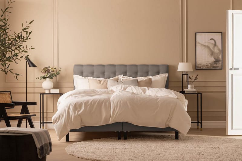 Sängpaket Nayaka 180x200 Latexmadrass - Djuphäftad gavel Grå - Möbler - Säng - Kontinentalsäng