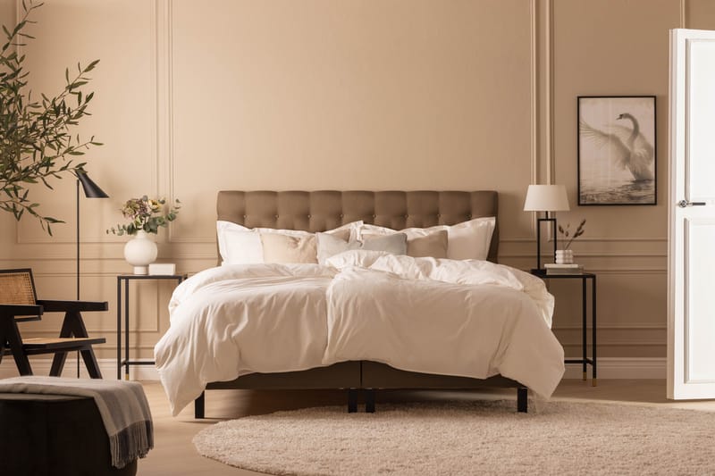 Sängpaket Nayaka 210x210 Skummadrass - Djuphäftad gavel Brun - Möbler - Säng - Kontinentalsäng