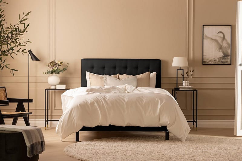 Scarlett Sängpaket 90x200 Memorymadrass - Knappad gavel Svart - Möbler - Säng - Kontinentalsäng