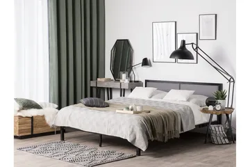 Clamart Komplett Sängpaket – Ramsäng 160x200 cm i Tyg med Sänggavel + Bäddmadrass - Ljusgrå - Möbler - Säng - Ramsäng
