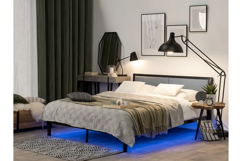 Clamart Komplett Sängpaket – Ramsäng 160x200 cm i Tyg med Sänggavel + Bäddmadrass, Ljusgrå